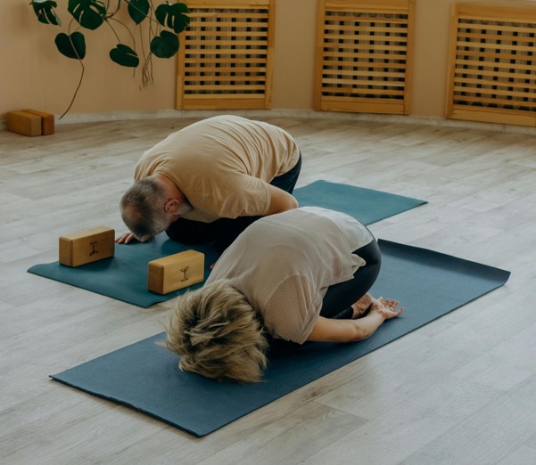 Kindshaltung Yoga